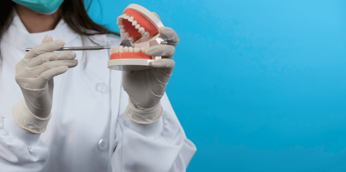 The Do's and Don'ts of Denture Care: A Brief Guide